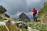 49 A due passi dalla cima del Ponteranica centrale un saluto all'amato Valletto !